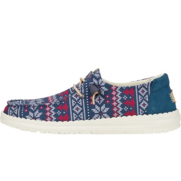 HeyDude Wendy Winter Sweater Patterned Slip-On Shoes w/ Blue and Red Accents W7 - Picture 9 of 16